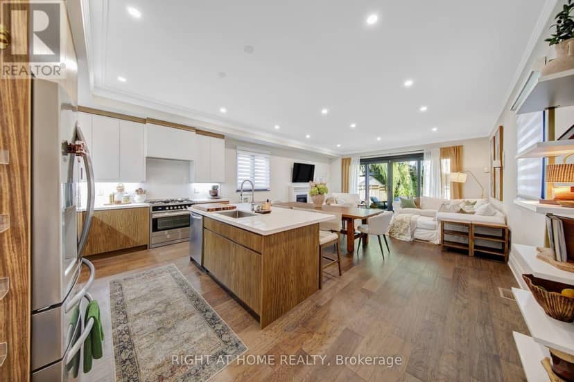 1017 Lorne Park Road, Mississauga, photo 5