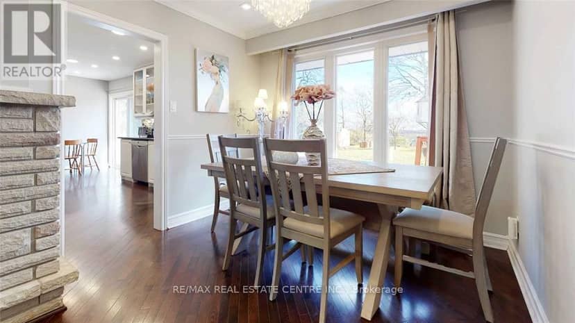 259 Simcoe Road — photo 11 of 36