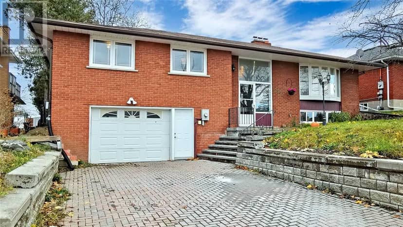 259 Simcoe Road — photo 2 of 36