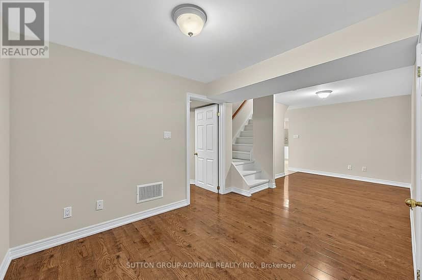20 Goodfellow Crescent — photo 35 of 40