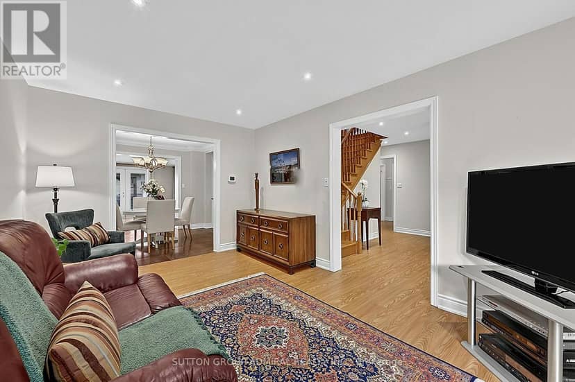 20 Goodfellow Crescent — photo 9 of 40