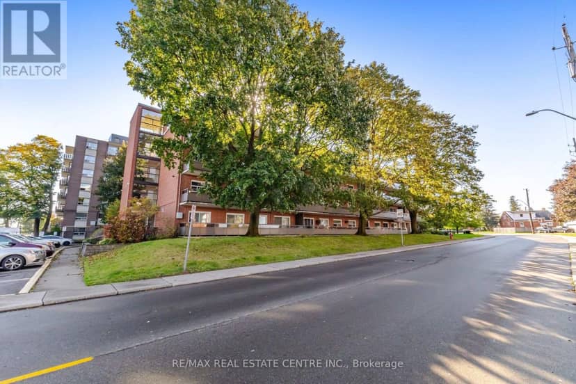 204 - 11 Woodman Drive S, Hamilton, photo 2