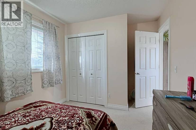 501 Coral Cove NE — photo 27 of 36