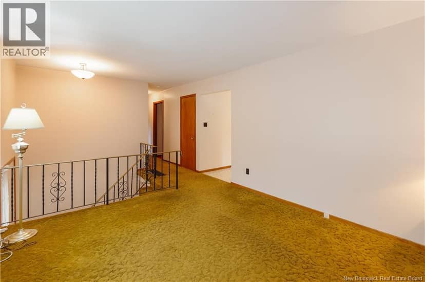 27 Brewster Street — photo 9 of 40