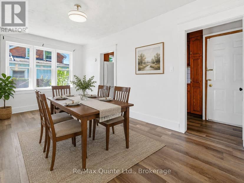 8 Dunbar Street — photo 15 of 37