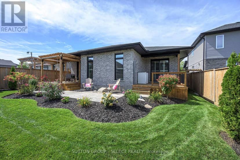 38 Royal Dornoch Drive — photo 38 of 40