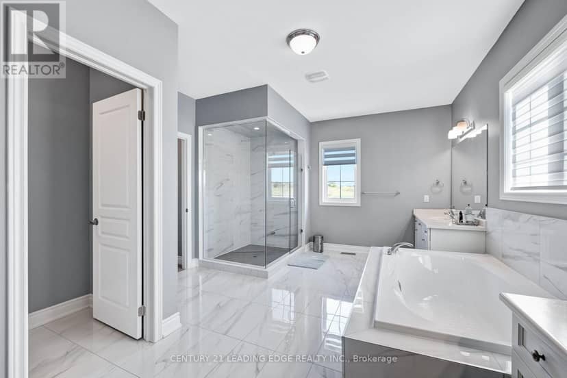 56 Walter Tunny Crescent — photo 22 of 32