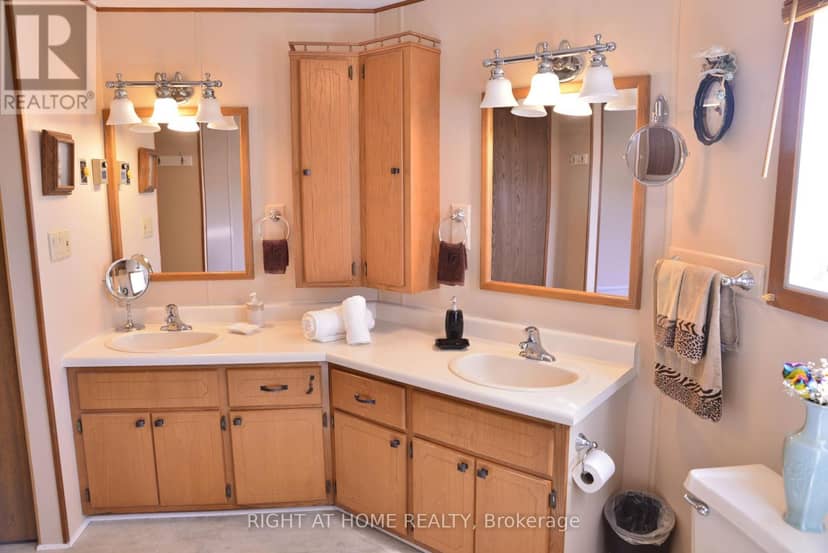 8 - 3033 Townline Road — photo 21 of 40