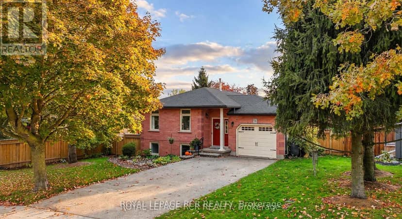 56 Wilson Crescent — photo 1 of 40