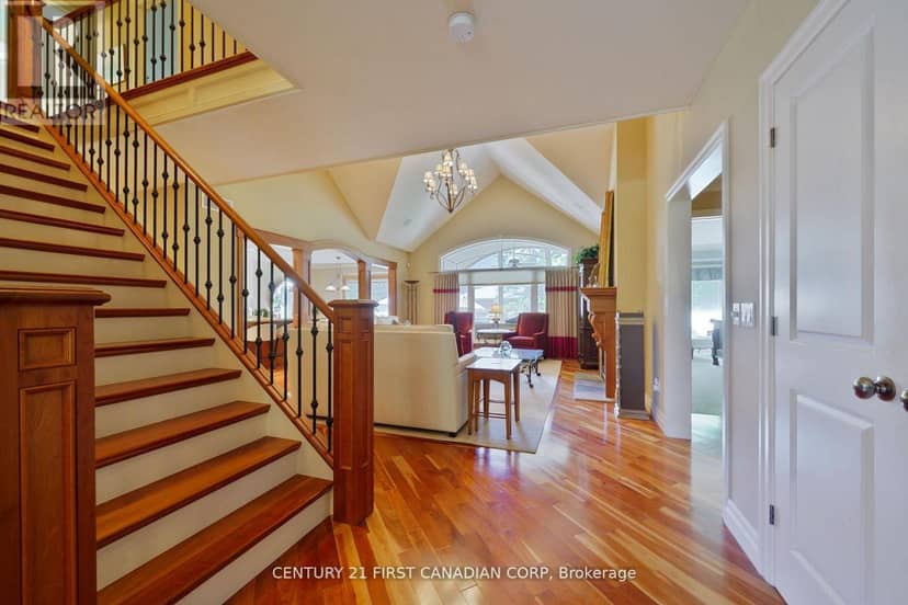 2091 Valleyrun Boulevard — photo 10 of 40