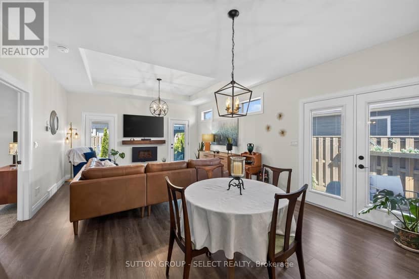 99 Lanz Boulevard — photo 18 of 35