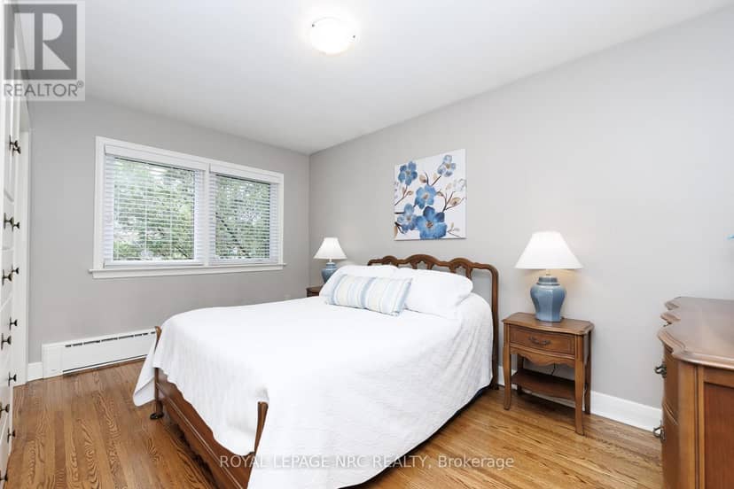 24 Munro Street — photo 20 of 35