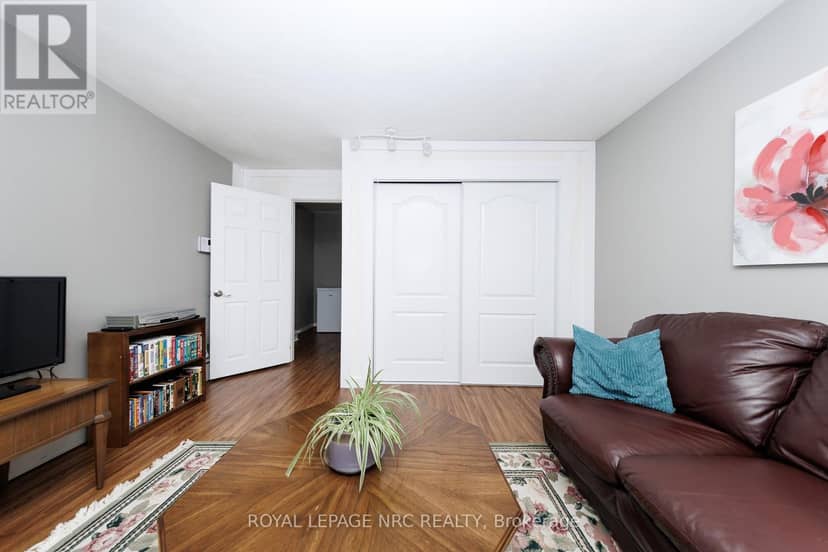 24 Munro Street — photo 25 of 35