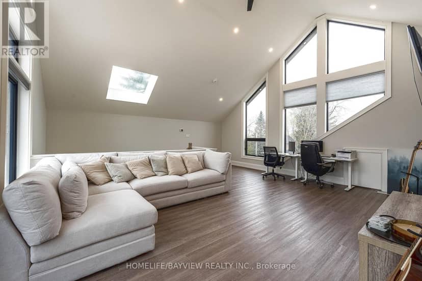 16 Windsor Drive — photo 32 of 40