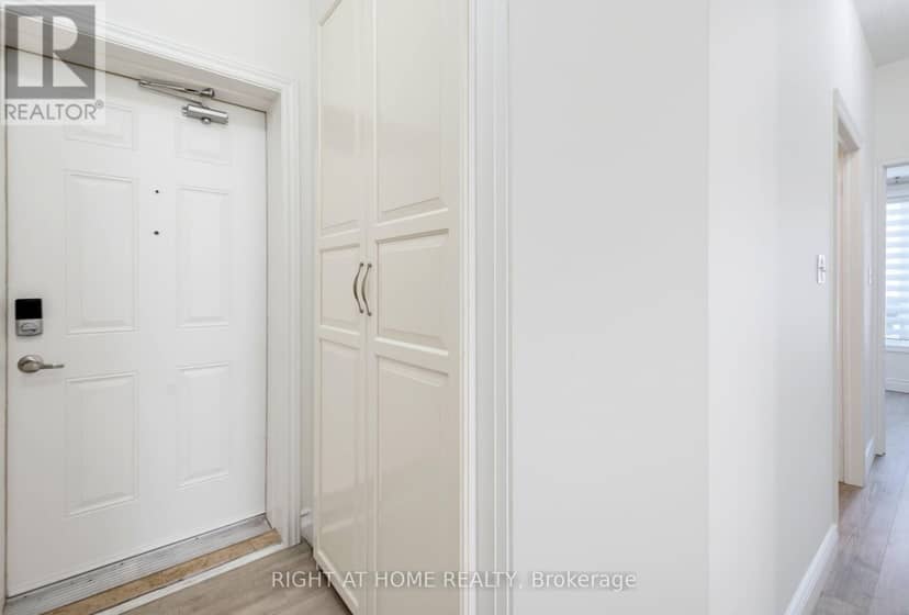 960 Bloor Street, Mississauga, photo 4