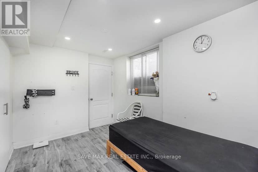 98 Octillo Boulevard — photo 34 of 40