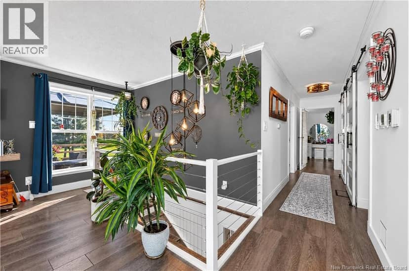 15 Ida Road — photo 13 of 40