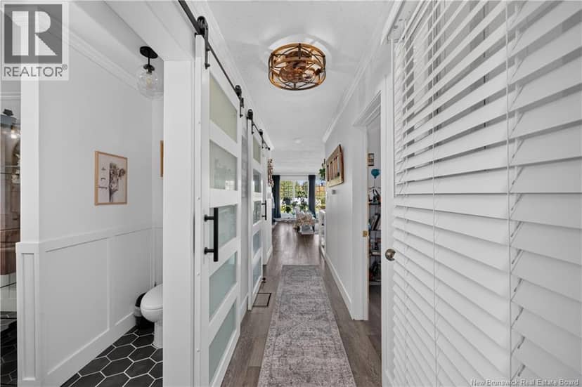 15 Ida Road — photo 21 of 40