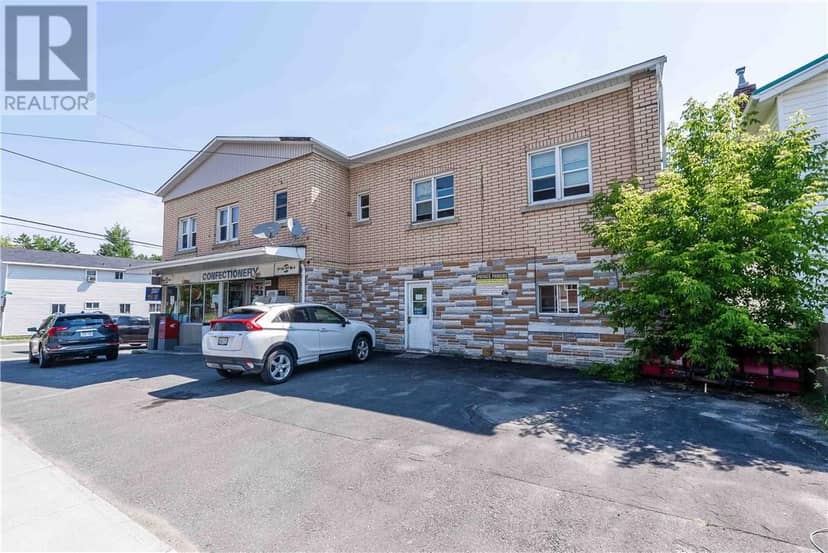 396-400 Melvin Avenue, Sudbury, photo 2