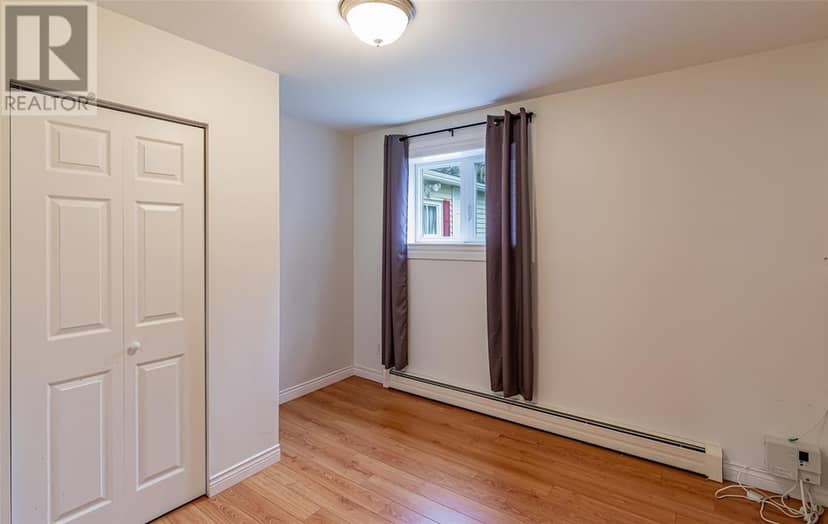 63 Reid Street — photo 21 of 34