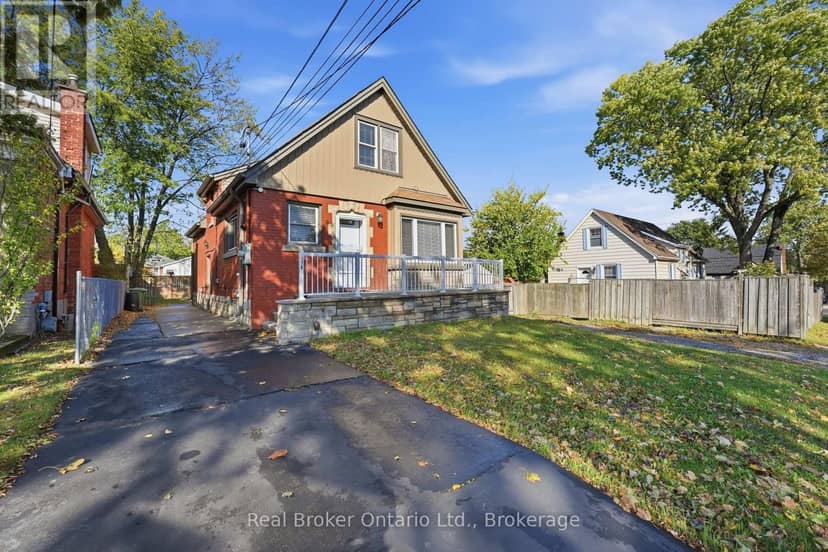 178 East 15th Street, Hamilton, photo 2