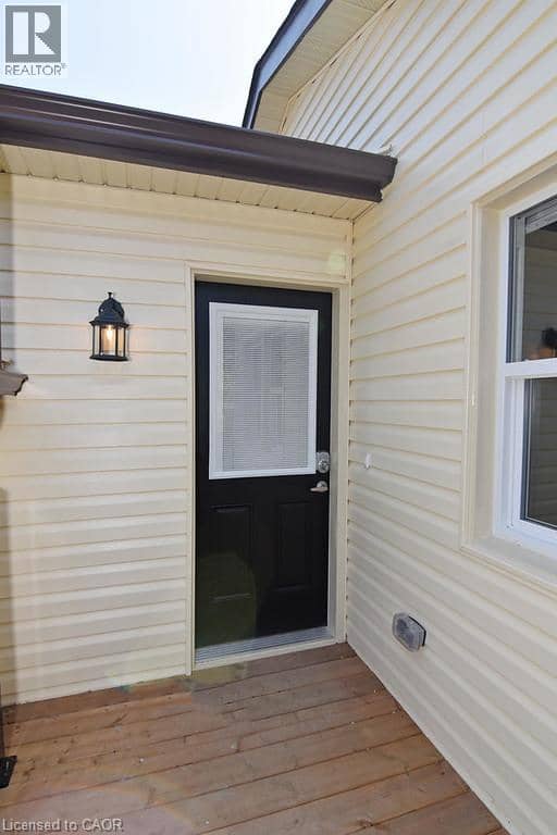 1 SOUTHWOOD Crescent — photo 29 of 30