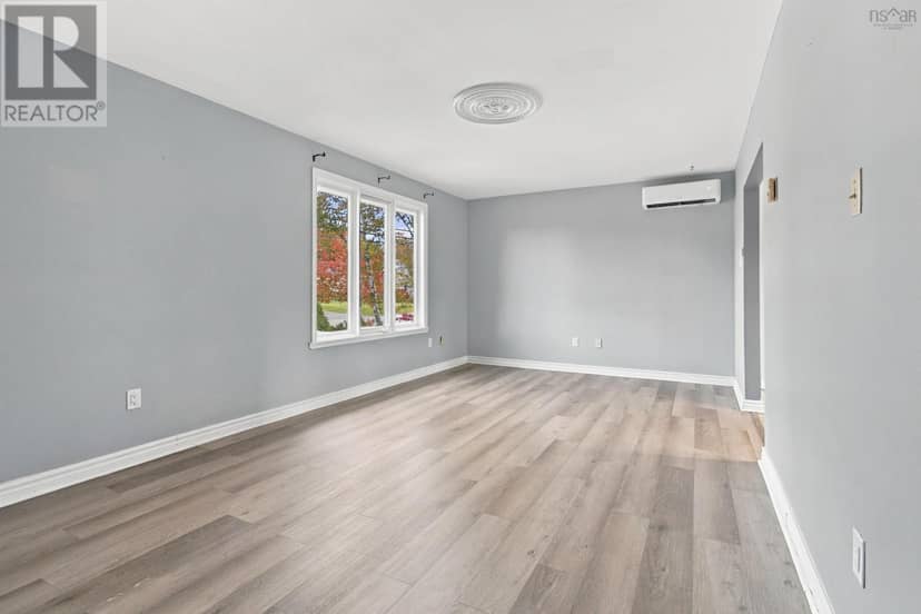 853 Herring Cove Road, Herring Cove, photo 5