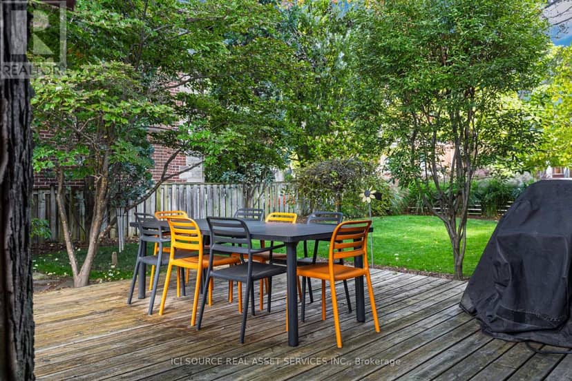10 Red Oaks Crescent, Toronto, photo 5