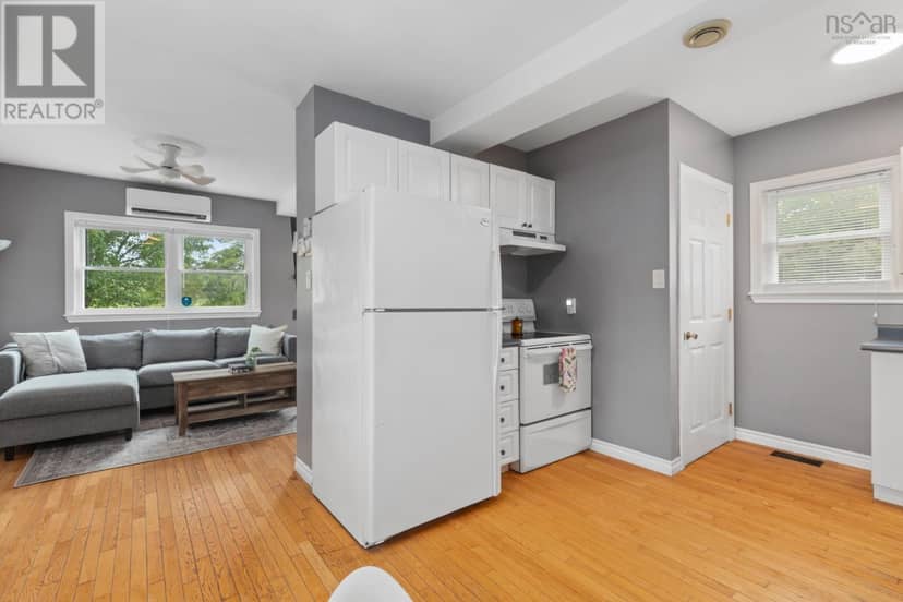 65 Green Road — photo 12 of 39