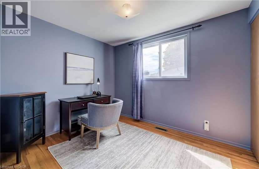 30 KINGSWOOD Drive — photo 14 of 25