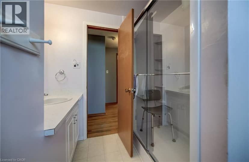 30 KINGSWOOD Drive — photo 18 of 25