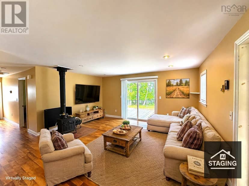 5735 West Bay Rd — photo 15 of 37
