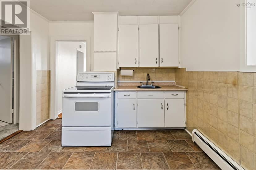 123 Lake Road — photo 19 of 26