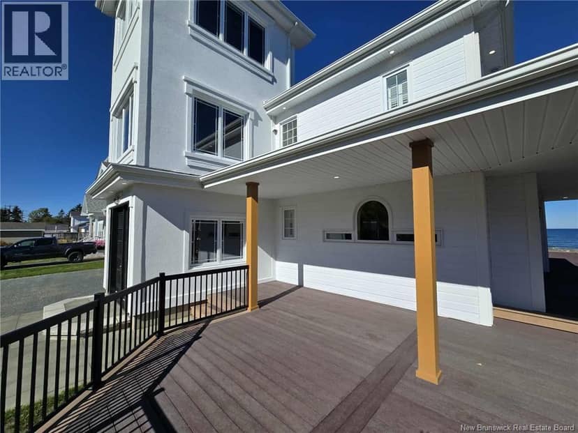 2156 Queen Elizabeth Drive, Bathurst, photo 6