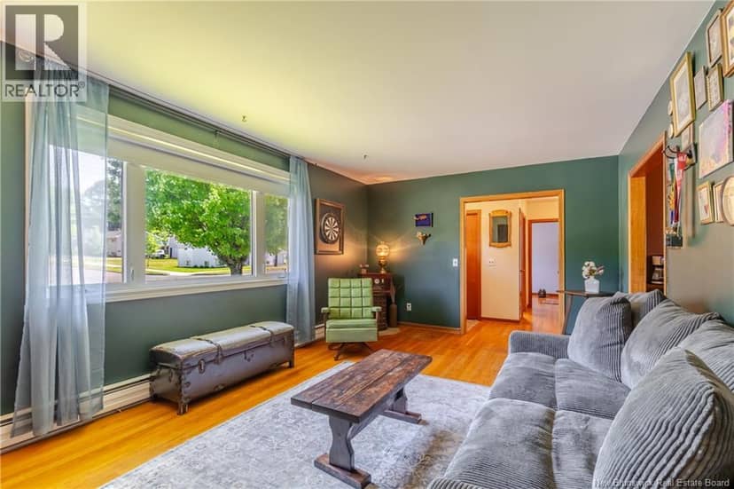 577 Maple Street — photo 12 of 40