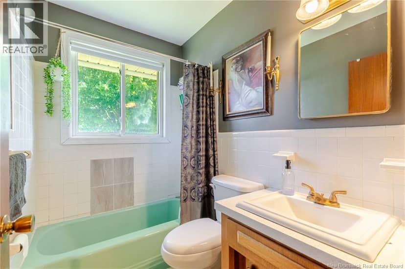 577 Maple Street — photo 20 of 40