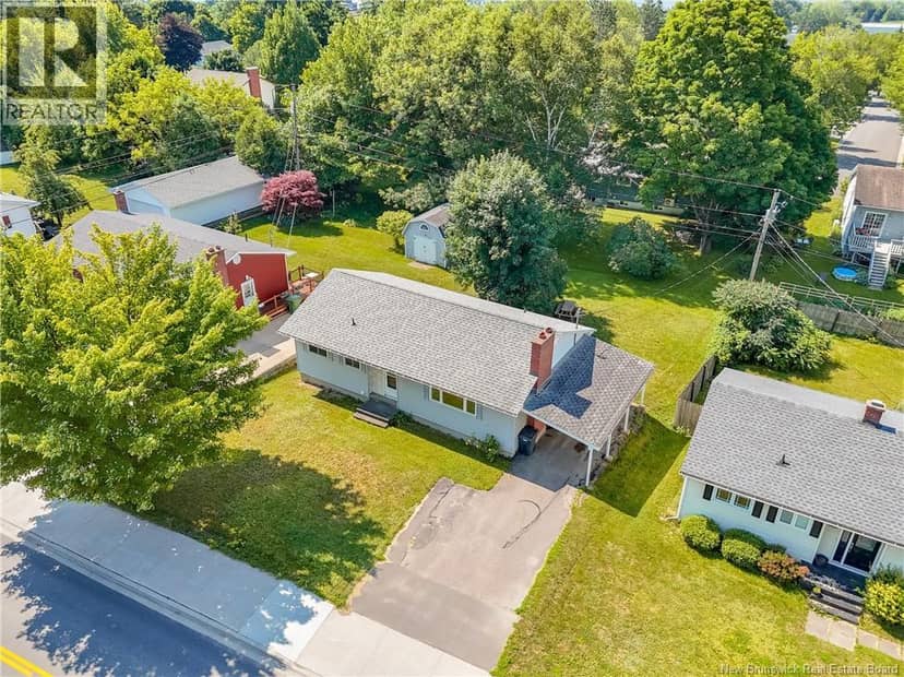 577 Maple Street — photo 34 of 40