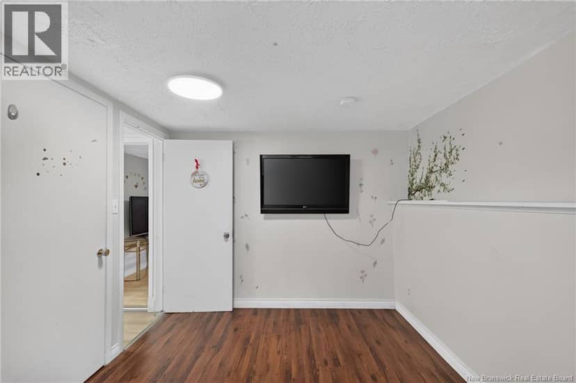 40 Ayres Street — photo 25 of 39