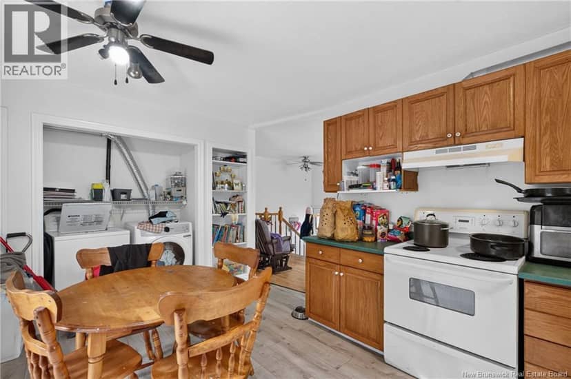 40 Ayres Street — photo 9 of 39