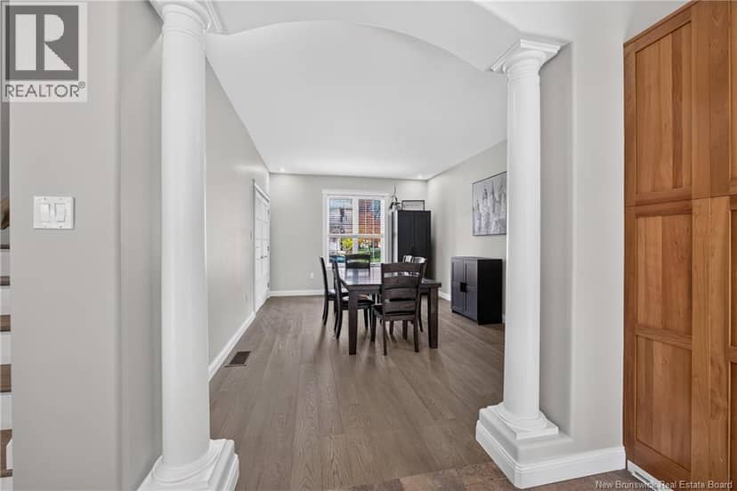 122 Summerhill Row — photo 18 of 40