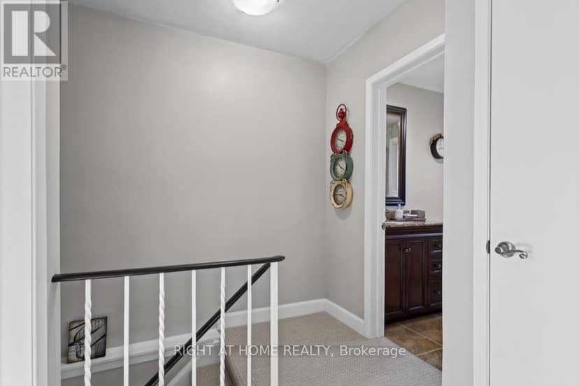 1247 Nottingham Avenue — photo 17 of 40