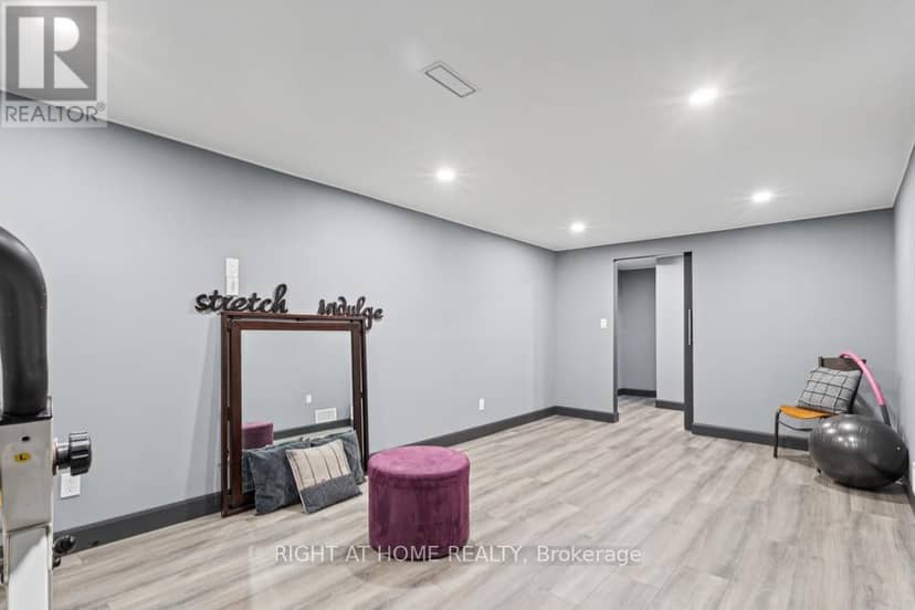 1247 Nottingham Avenue — photo 33 of 40