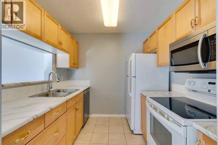 119, 2022 Canyon Meadows Drive SE — photo 13 of 32