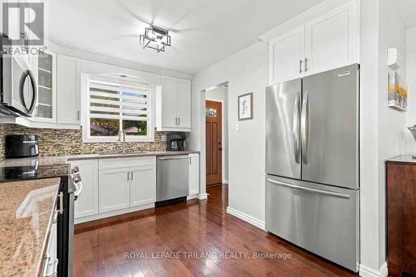 1345 Aldersbrook Road — photo 9 of 40
