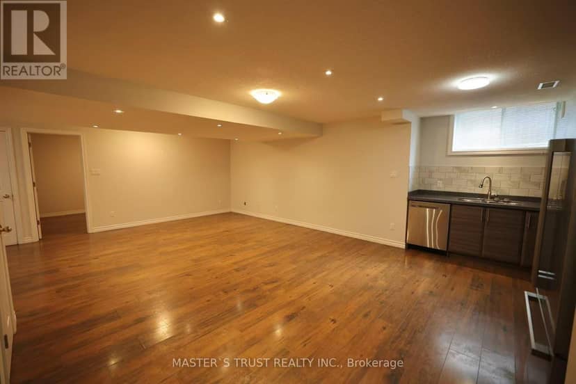 7 Westra Drive — photo 26 of 32