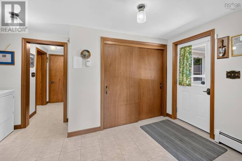 1729 Riverside Road — photo 14 of 40