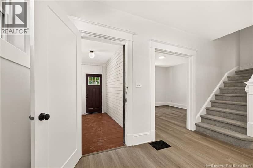 24-26 Henry — photo 6 of 40