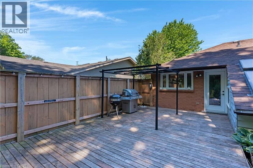 37 YELLOW BIRCH Drive — photo 8 of 40