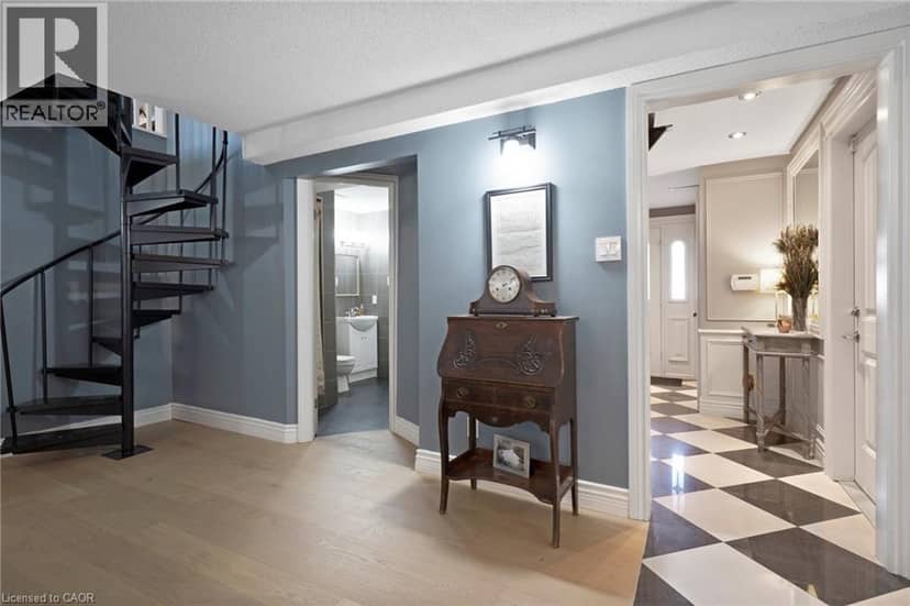 37 YELLOW BIRCH Drive — photo 20 of 40