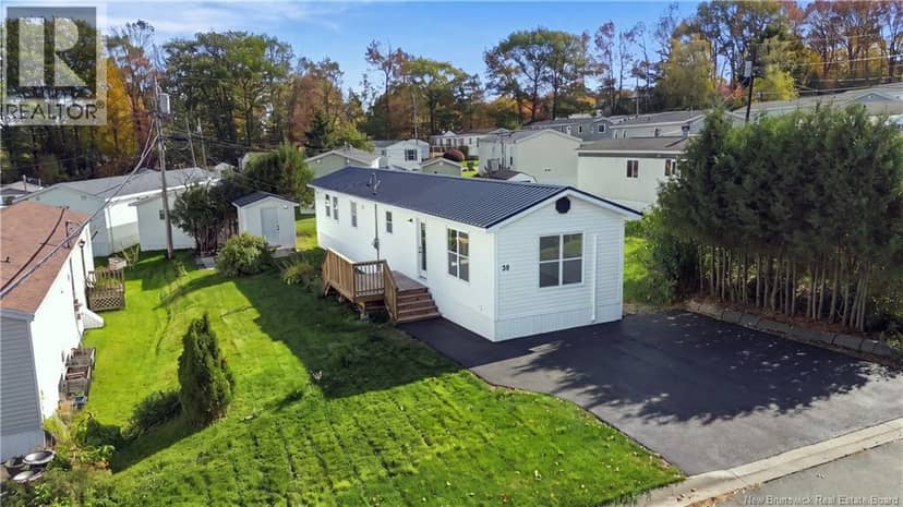 38 Bayberry Street, Fredericton, photo 2